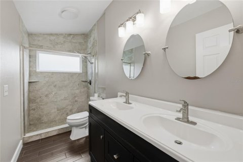 Villa ou maison à vendre à Orlando, Floride: 3 chambres, 154.03 m2 № 2415170 - photo 25
