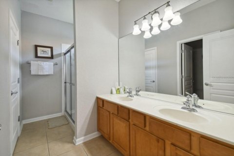 House in Kissimmee, Florida 5 bedrooms, 217.58 sq.m. № 1509538 - photo 27