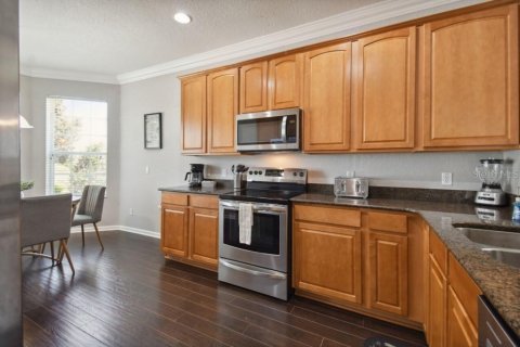 House in Kissimmee, Florida 5 bedrooms, 217.58 sq.m. № 1509538 - photo 7