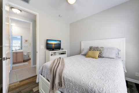 Купить кондоминиум в Палм-Бич-Гарденс, Флорида 4 комнаты, 106.28м2, № 1683917 - фото 19