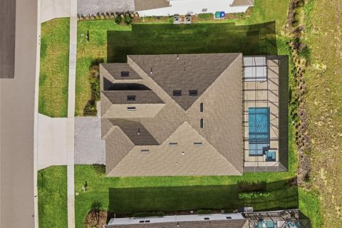 House in Winter Garden, Florida 4 bedrooms, 277.41 sq.m. № 2127879 - photo 4