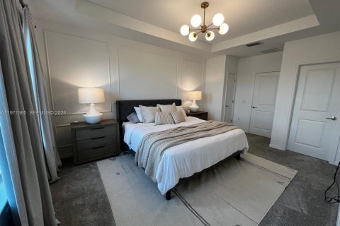 Townhouse in Greenacres, Florida 3 bedrooms, 152.73 sq.m. № 2042064 - photo 12