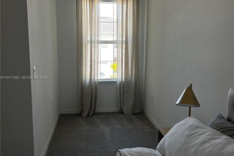 Townhouse in Greenacres, Florida 3 bedrooms, 152.73 sq.m. № 2042064 - photo 4