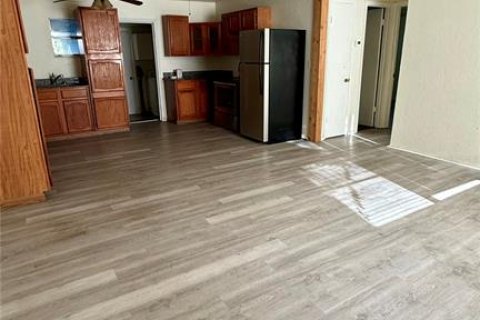 Commercial property in Clearwater, Florida 6 bedrooms, 154.59 sq.m. № 2091715 - photo 3