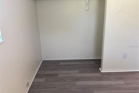 Commercial property in Clearwater, Florida 6 bedrooms, 154.59 sq.m. № 2091715 - photo 6