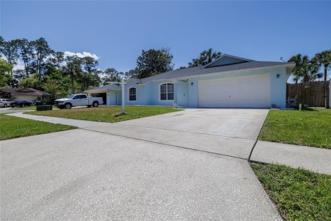 Casa en venta en South Daytona, Florida, 3 dormitorios, 115.11 m2 № 2221336 - foto 3