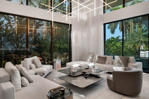 Casa en venta en Golden Beach, Florida, 6 dormitorios, 525.83 m2 № 1982453 - foto 9