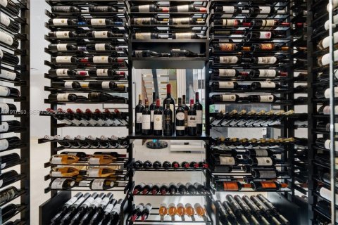 Casa en venta en Golden Beach, Florida, 6 dormitorios, 525.83 m2 № 1982453 - foto 15