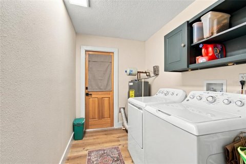 House in Oldsmar, Florida 3 bedrooms, 139.26 sq.m. № 2393936 - photo 17