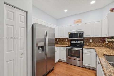 Condominio en venta en Margate, Florida, 3 dormitorios, 112.41 m2 № 2010003 - foto 8