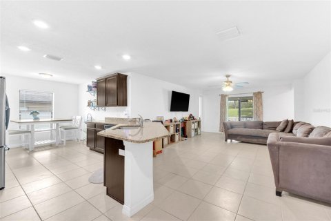 Casa en venta en Brooksville, Florida, 3 dormitorios, 143.63 m2 № 1688187 - foto 7