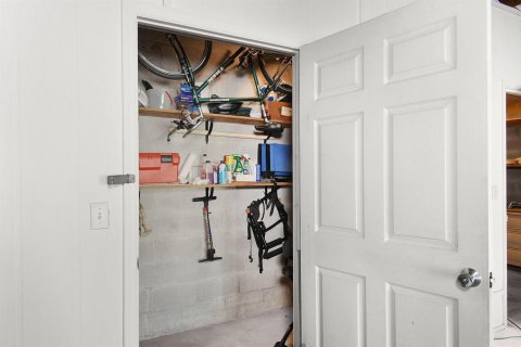 Condo in Hutchinson Island South, Florida, 2 bedrooms  № 2082380 - photo 5