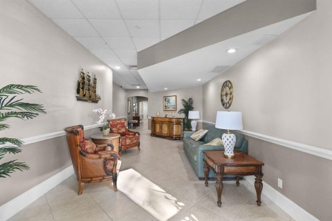 Condo in Hutchinson Island South, Florida, 2 bedrooms  № 2082380 - photo 6