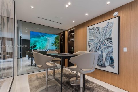 Condo in Miami, Florida, 2 bedrooms  № 2053102 - photo 16
