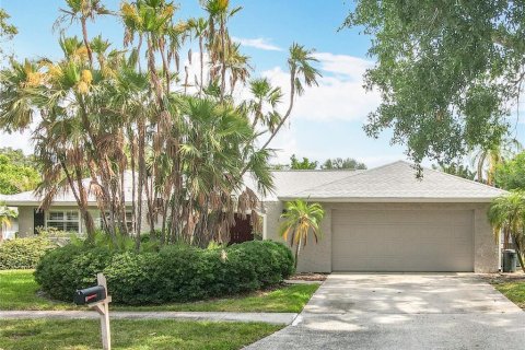 House in Clearwater, Florida 3 bedrooms, 186.92 sq.m. № 1761972 - photo 3