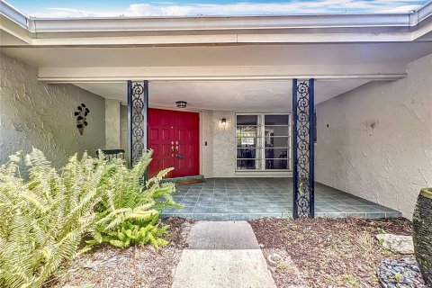 House in Clearwater, Florida 3 bedrooms, 186.92 sq.m. № 1761972 - photo 9