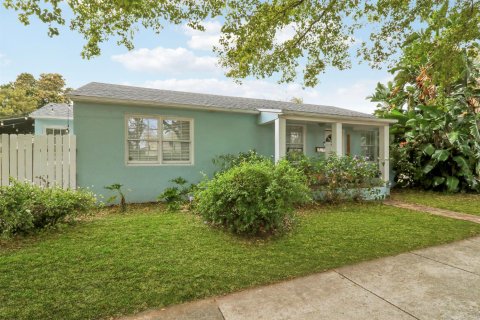 Villa ou maison à vendre à West Palm Beach, Floride: 3 chambres, 95.88 m2 № 2270463 - photo 3
