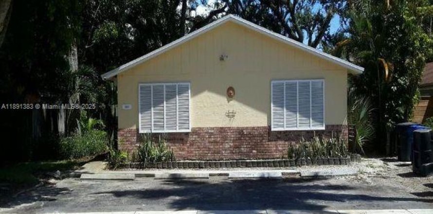 Commercial property in Fort Lauderdale, Florida 195.47 sq.m. № 1944598