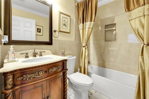 Villa ou maison à vendre à Weston, Floride: 5 chambres, 269.04 m2 № 2082475 - photo 18