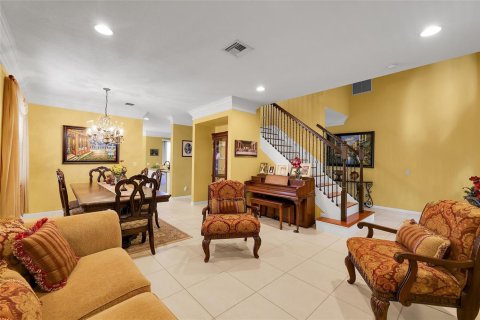 Villa ou maison à vendre à Weston, Floride: 5 chambres, 269.04 m2 № 2082475 - photo 8