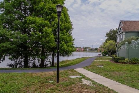 Condominio en venta en Tampa, Florida, 2 dormitorios, 105.91 m2 № 1827636 - foto 2