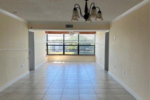 Copropriété à louer à Davie, Floride: 3 chambres, 128.67 m2 № 1974457 - photo 8