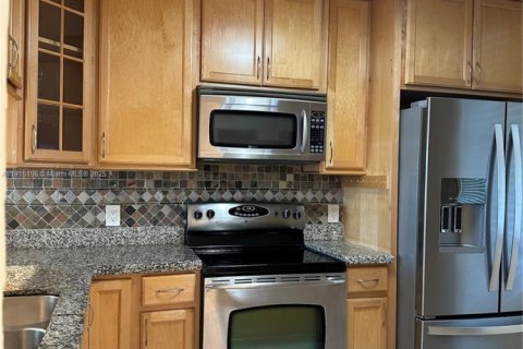 Copropriété à louer à Davie, Floride: 3 chambres, 128.67 m2 № 1974457 - photo 2