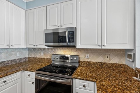 Condo in Palm Coast, Florida, 3 bedrooms  № 1914942 - photo 22