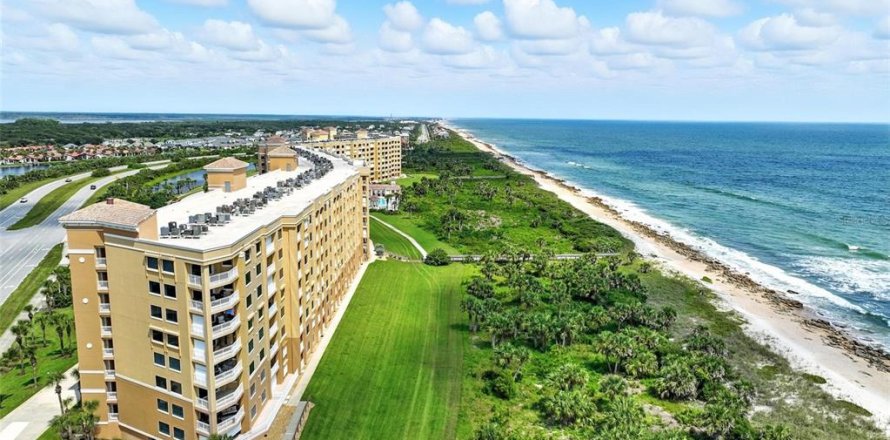 Condo in Palm Coast, Florida, 3 bedrooms № 1914942