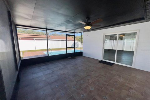 House in Kissimmee, Florida 3 bedrooms, 156.54 sq.m. № 2099726 - photo 23