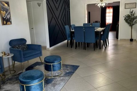 House in Kissimmee, Florida 3 bedrooms, 156.54 sq.m. № 2099726 - photo 6