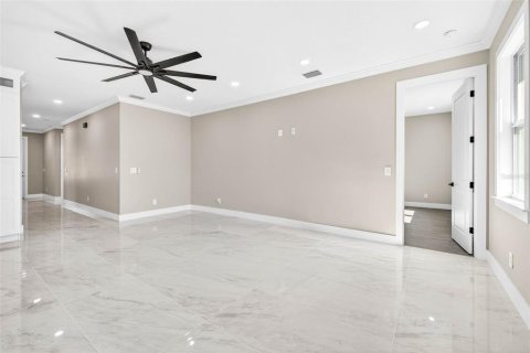 Купить виллу или дом в Масариктаун, Флорида 7 комнат, 174.1м2, № 2142612 - фото 15