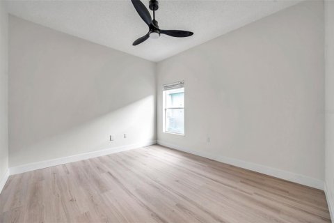 Купить виллу или дом в Холидэй, Флорида 5 комнат, 222.5м2, № 1822950 - фото 26