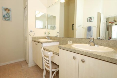 House in Clermont, Florida 2 bedrooms, 143.44 sq.m. № 1795615 - photo 21