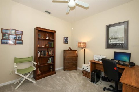 House in Clermont, Florida 2 bedrooms, 143.44 sq.m. № 1795615 - photo 25