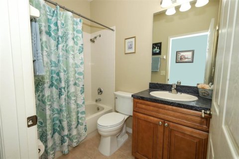 House in Clermont, Florida 2 bedrooms, 143.44 sq.m. № 1795615 - photo 24