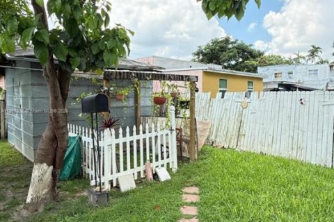 Villa ou maison à vendre à Miami, Floride: 4 chambres, 207.73 m2 № 1958490 - photo 5