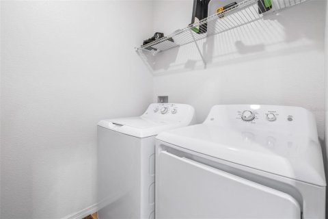 Купить виллу или дом в Хейнс-Сити, Флорида 10 комнат, 134.24м2, № 1662923 - фото 20