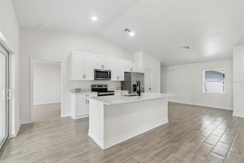 Villa ou maison à vendre à North Port, Floride: 3 chambres, 126.72 m2 № 2419836 - photo 7