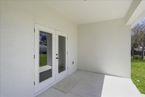 Villa ou maison à vendre à Lakeland, Floride: 3 chambres, 131.83 m2 № 2431875 - photo 12