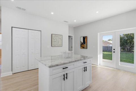 Villa ou maison à vendre à Lakeland, Floride: 3 chambres, 131.83 m2 № 2431875 - photo 27
