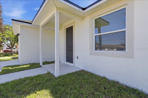 Villa ou maison à vendre à Lakeland, Floride: 3 chambres, 131.83 m2 № 2431875 - photo 16