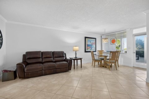 Condominio en venta en North Palm Beach, Florida, 1 dormitorio, 79.43 m2 № 2176684 - foto 15