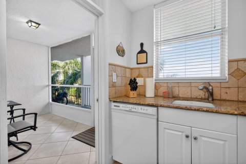 Condominio en venta en North Palm Beach, Florida, 1 dormitorio, 79.43 m2 № 2176684 - foto 28