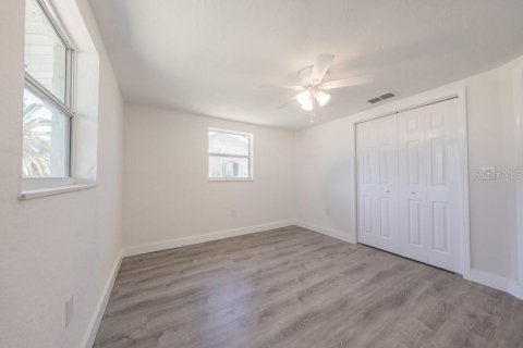 House in Hudson, Florida 3 bedrooms, 129.32 sq.m. № 1769595 - photo 30