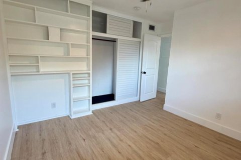 Apartamento en alquiler en North Palm Beach, Florida, 2 dormitorios, 1421.78 m2 № 2402021 - foto 7