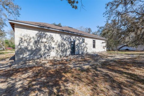House in Kissimmee, Florida 3 bedrooms, 213.02 sq.m. № 2211328 - photo 18