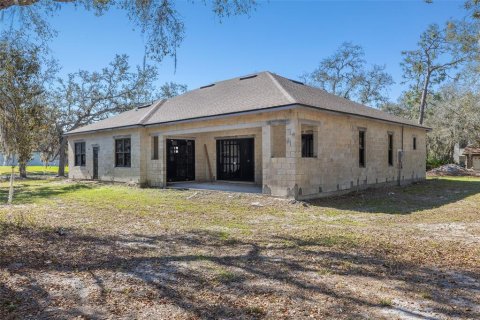 House in Kissimmee, Florida 3 bedrooms, 213.02 sq.m. № 2211328 - photo 14