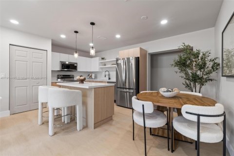 Villa ou maison à vendre à North Lauderdale, Floride: 4 chambres, 116.5 m2 № 1971852 - photo 8