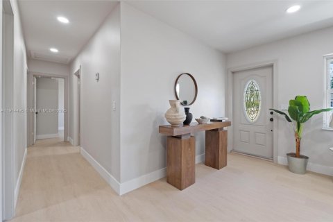 Villa ou maison à vendre à North Lauderdale, Floride: 4 chambres, 116.5 m2 № 1971852 - photo 13